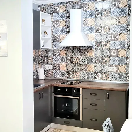 2v1 - 21 Dhjetori Апартаменты