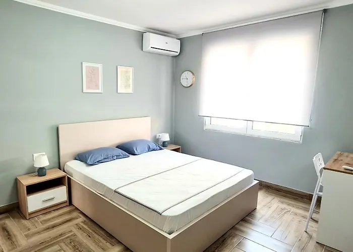 Apartament 2v1 - 21 Dhjetori Tirana